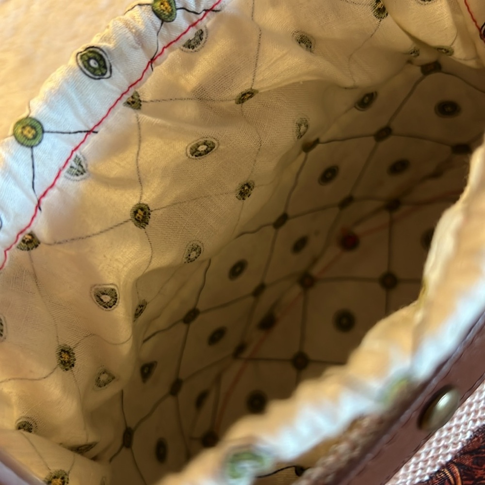 GIFT HORSE Mini Bucket Horse Bag - Picture 10 of 17